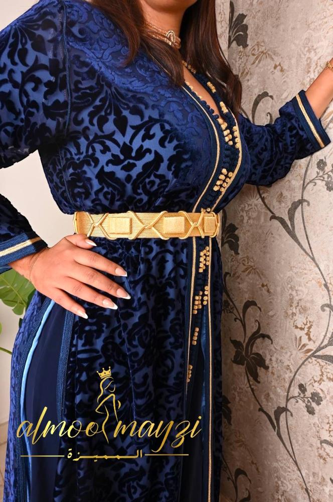 "تكشيطة المميزة من القطيفة - فخامة وأناقة مغربية"